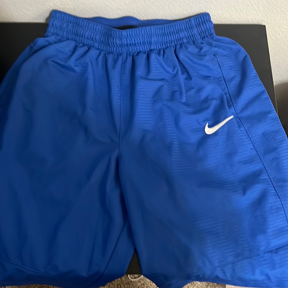 Athletic shorts